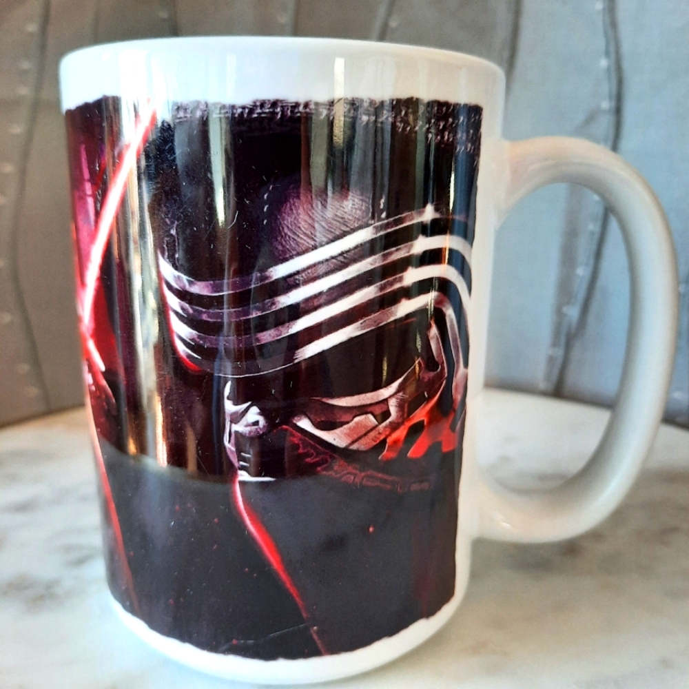 Star Wars Coffee Mug Kylo Ren The Force Awakens Black Red White 15oz